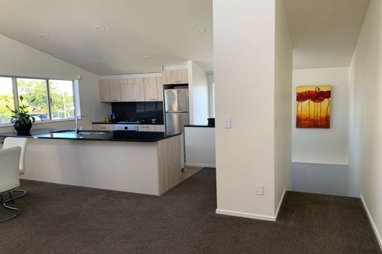 Photo of property in 1b Oban Road, Westmere, Auckland, 1022