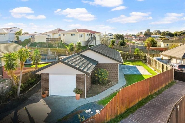 Photo of property in 45 Robert Ross Place, Clendon Park, Auckland, 2103