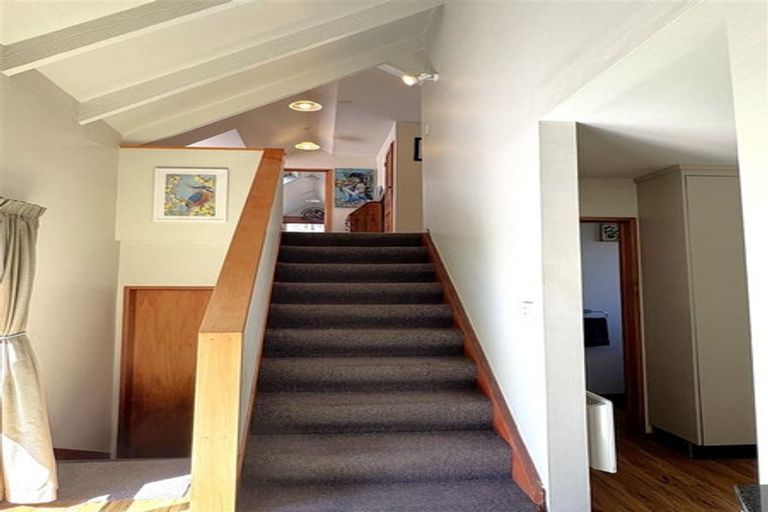 Photo of property in 53 Main South Road, Karoro, Greymouth, 7805