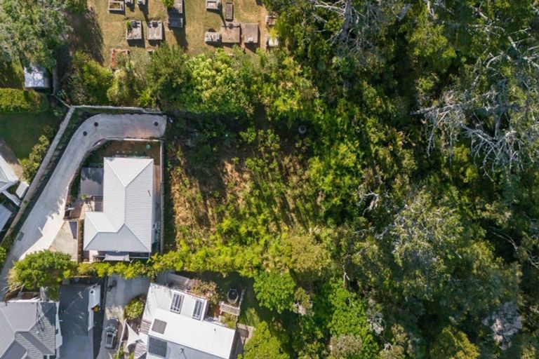 Photo of property in 14b Coroglen Avenue, Birkenhead, Auckland, 0626