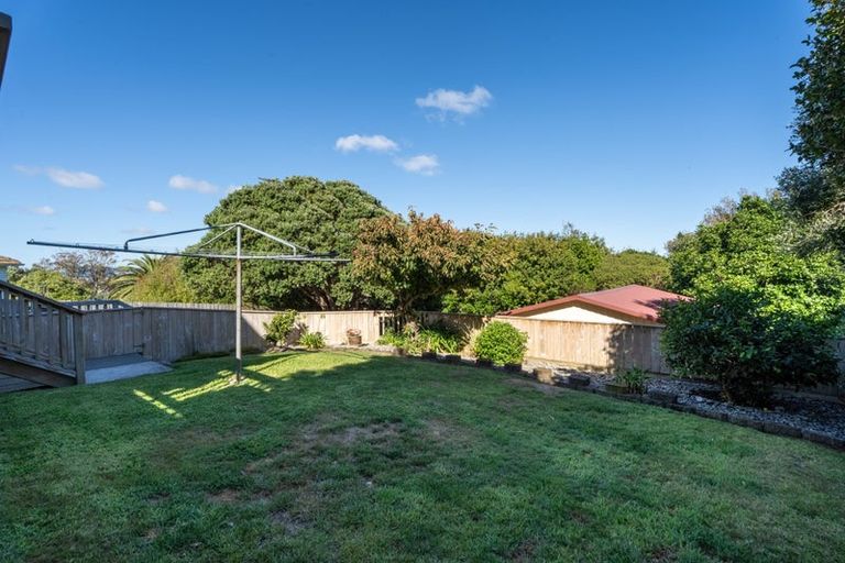 Photo of property in 19 Jillett Street, Titahi Bay, Porirua, 5022