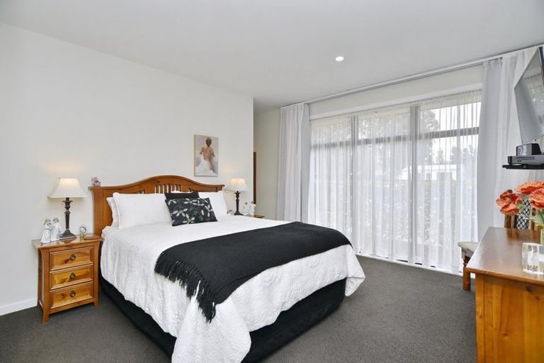 Photo of property in 292 West Belt, Rangiora, 7400