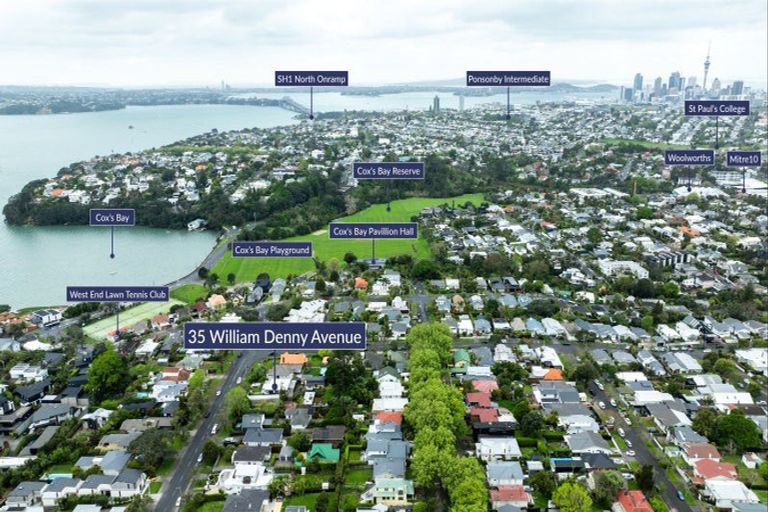 Photo of property in 35 William Denny Avenue, Westmere, Auckland, 1022