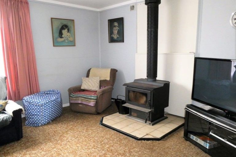 Photo of property in 9 Fox Street, Cobden, Greymouth, 7802