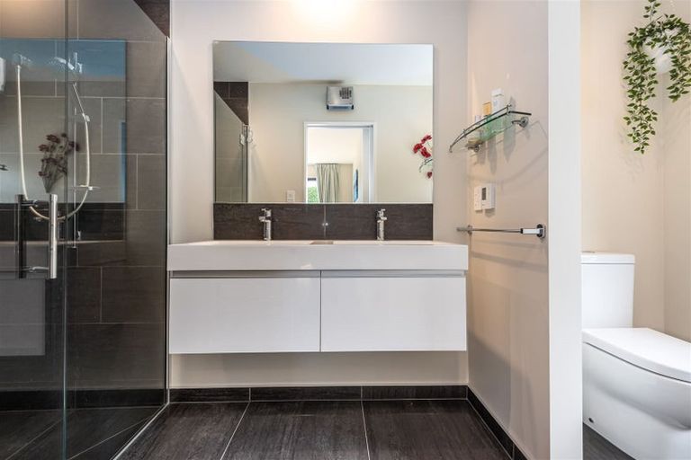 Photo of property in 26 Watkins Drive, Rangiora, 7400