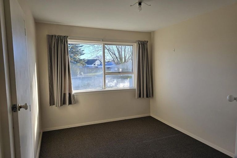 Photo of property in 8 Barrowclough Street, Hoon Hay, Christchurch, 8025