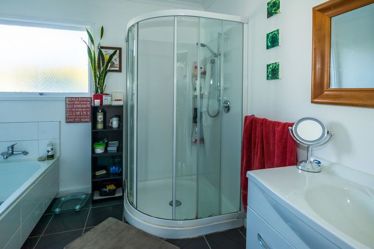 Photo of property in 12 Coulter Place, Geraldine, 7930