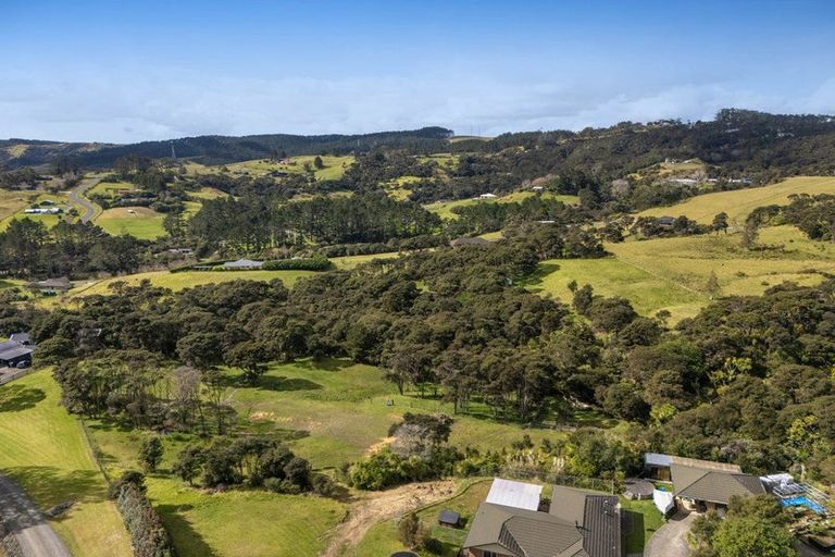 Photo of property in 231a Wishart Road, Helensville, 0875
