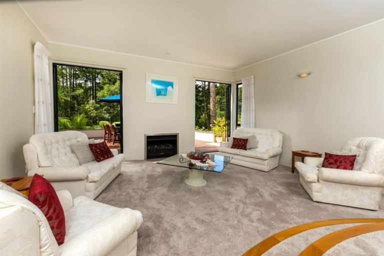 Photo of property in 23 Treetops Way, Bayview, Auckland, 0629