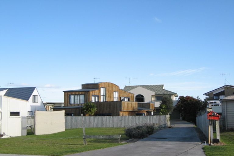 Photo of property in 310 Ocean Road, Ohope, 3121