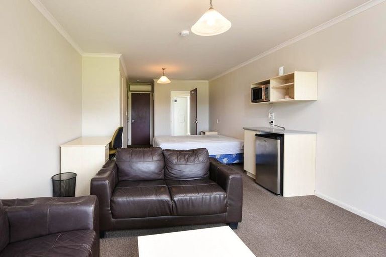 Photo of property in 129 Forth Street, North Dunedin, Dunedin, 9016