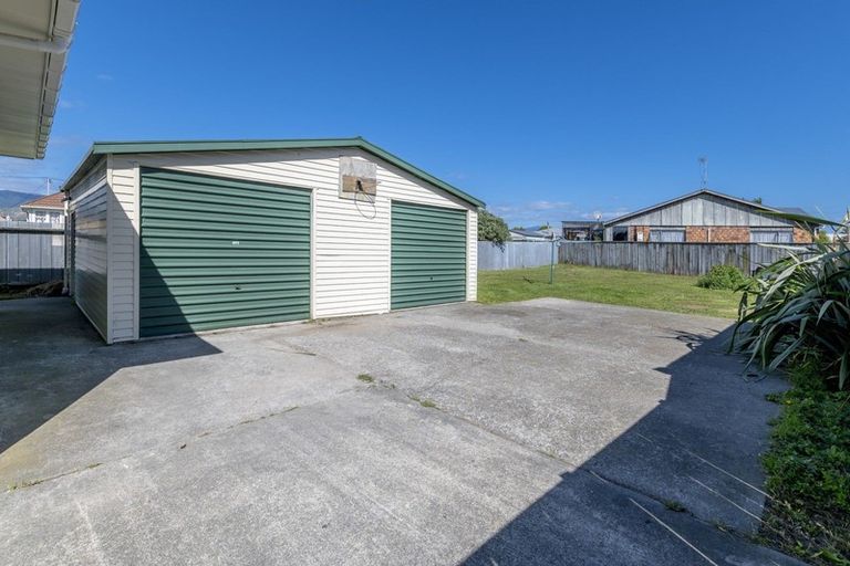 Photo of property in 4 Matene Place, Otaki, 5512