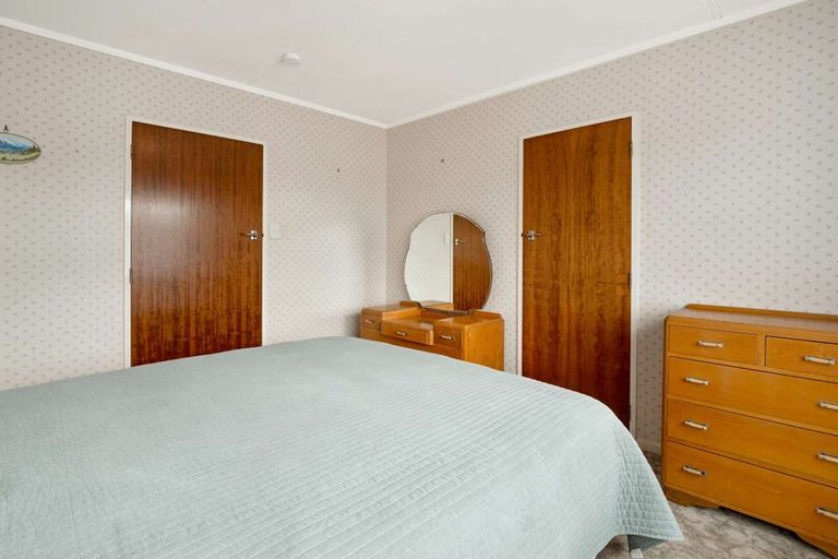 Photo of property in 19 Tainui Street, Castlecliff, Whanganui, 4501