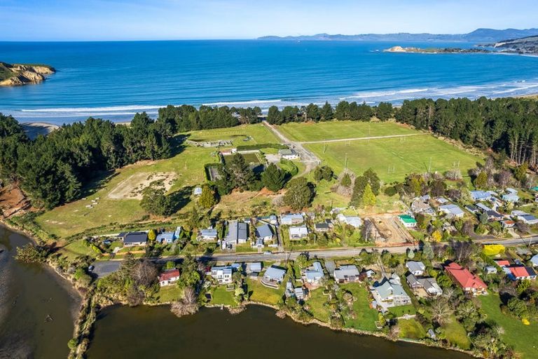 Photo of property in 51 Stewart Street, Waikouaiti, 9510