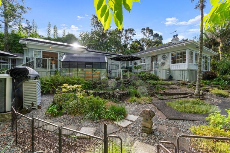 Photo of property in 319 Huia Road, Titirangi, Auckland, 0604