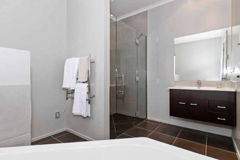 Photo of property in 6 Cairns Crescent, Rototuna, Hamilton, 3210