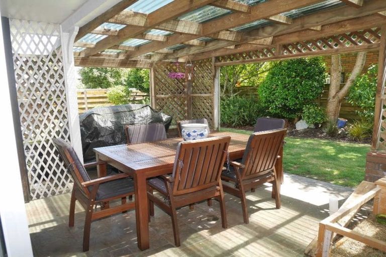 Photo of property in 34 Awanui Drive, Waikanae, 5036