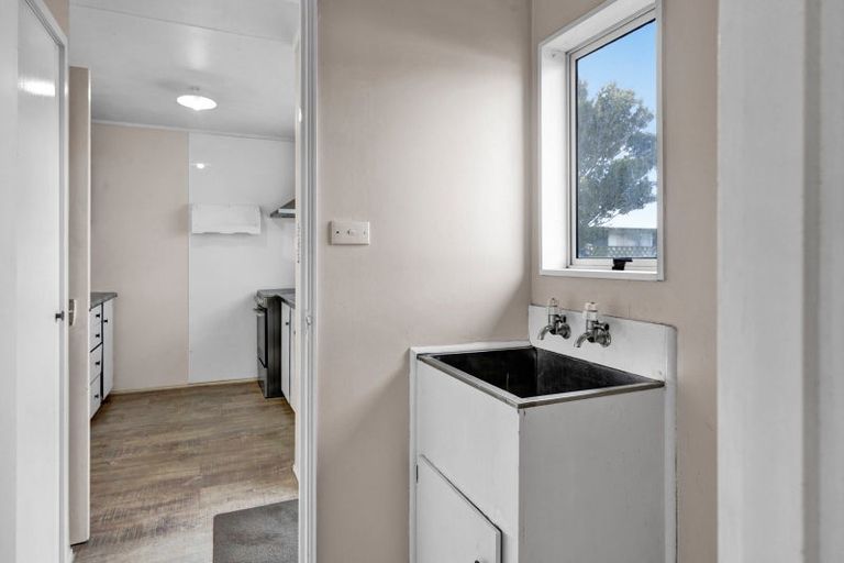 Photo of property in 60 Hume Street, Waitara, 4320