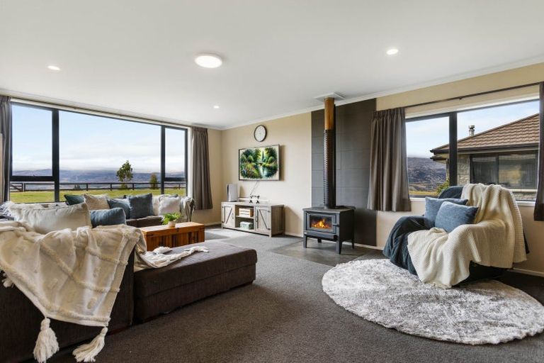 Photo of property in 11 Macmillan Lane, Mount Pisa, Cromwell, 9383