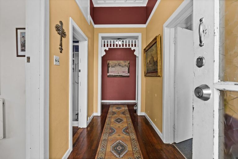 Photo of property in 209 Lascelles Street, Saint Leonards, Hastings, 4120