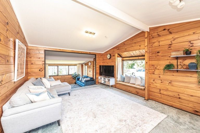 Photo of property in 48 Wikitoria Road, Putiki, Whanganui, 4501