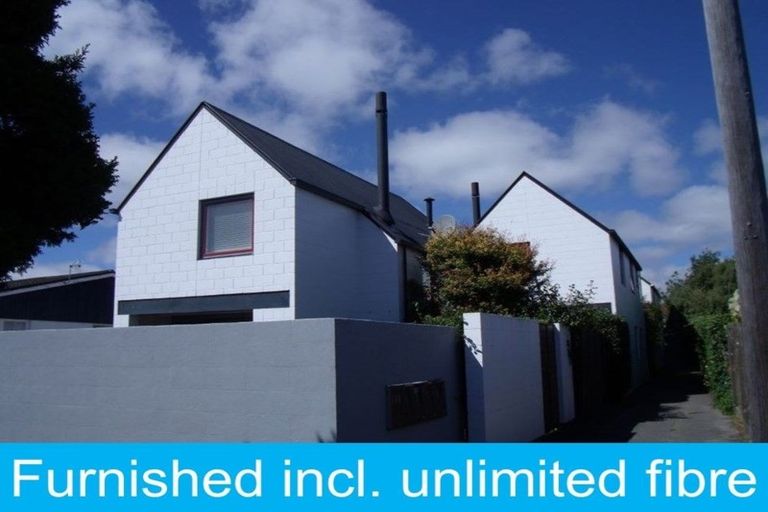 Photo of property in 2/100 Office Road, Merivale, Christchurch, 8014