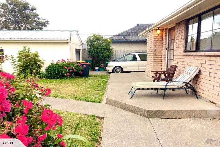 Photo of property in 45 Fovant Street, Russley, Christchurch, 8042