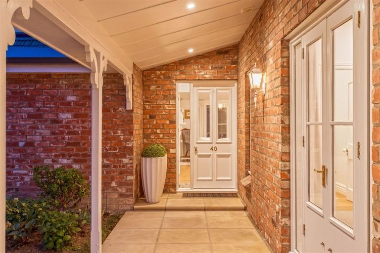 Photo of property in 40 Weka Street, Fendalton, Christchurch, 8041