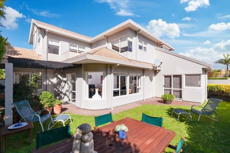 Photo of property in 5/26 Eversleigh Road, Belmont, Auckland, 0622