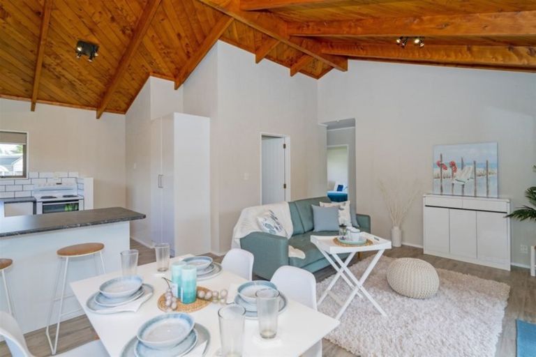 Photo of property in 2a Nicholas Avenue, Whitianga, 3510