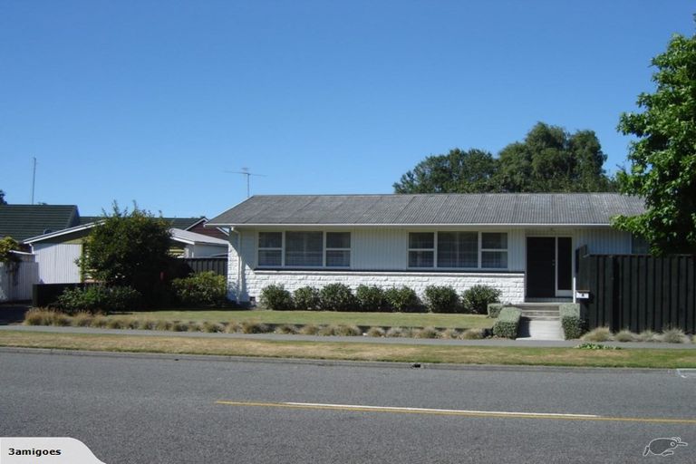 Photo of property in 5 Woodbury Street, Avonhead, Christchurch, 8042