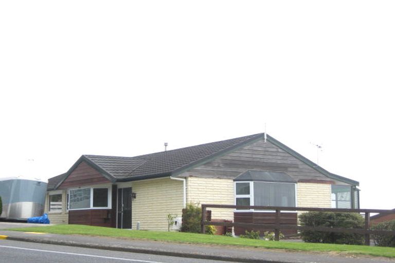 Photo of property in 1/74 South Road, Blagdon, New Plymouth, 4310