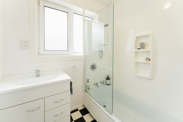 Photo of property in 9 Holyhead Street, Outram, 9019