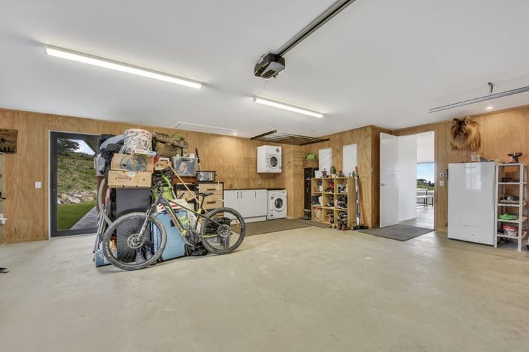 Photo of property in 129 Tiro Kina Road, Tasman, Upper Moutere, 7175