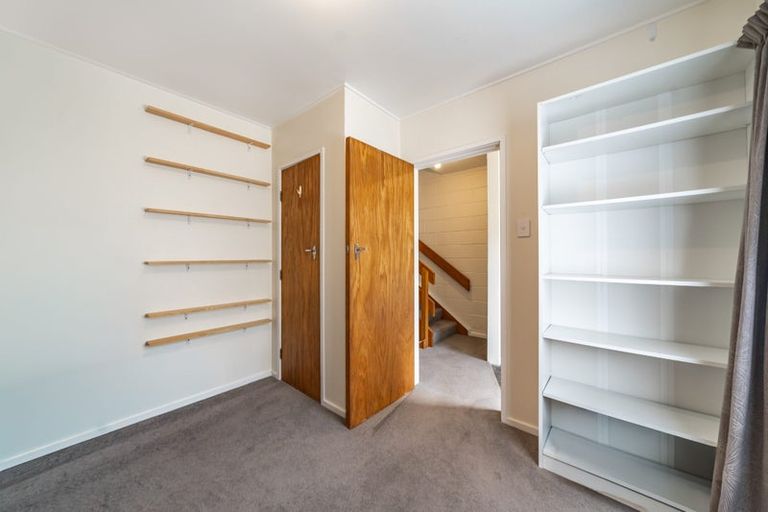 Photo of property in 4/23 Collins Avenue, Tawa, Wellington, 5028