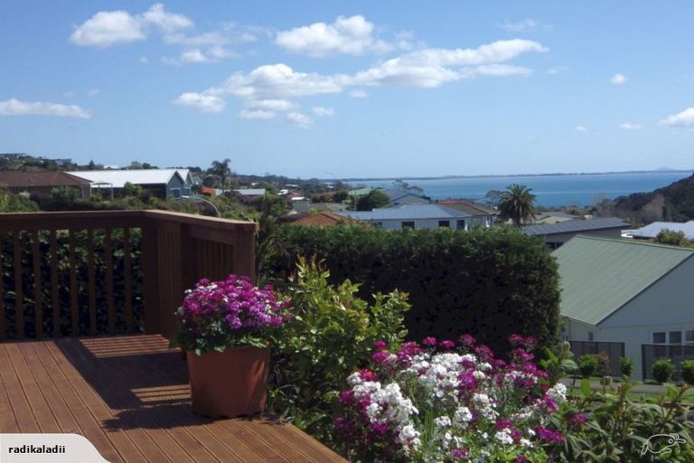 Photo of property in 2 Christine Drive, Coopers Beach, 0420