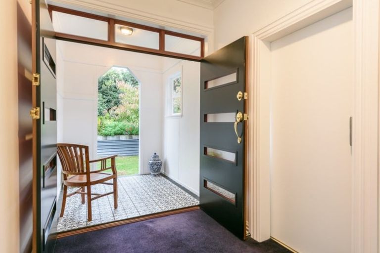 Photo of property in 105 Poplar Avenue, Raumati South, Paraparaumu, 5032