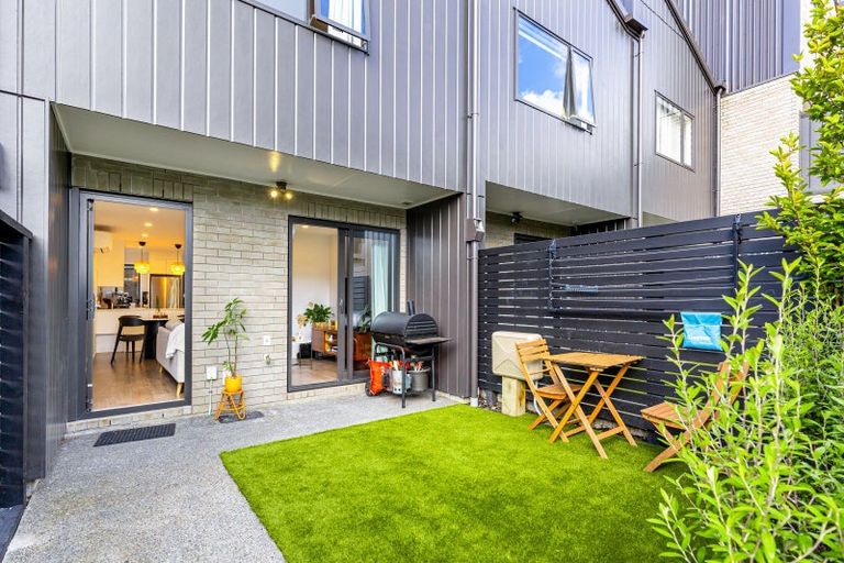 Photo of property in 21/28 Westgate Drive, Westgate, Auckland, 0614