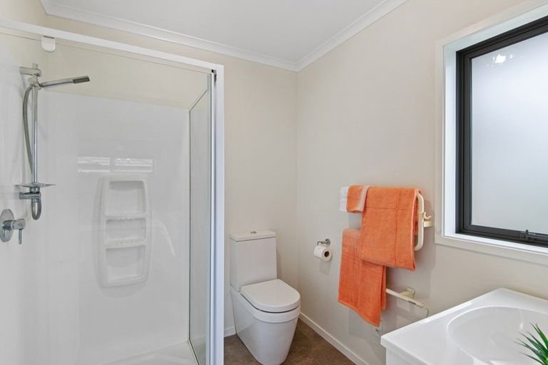 Photo of property in 17 Rossall Crescent, Rolleston, 7615