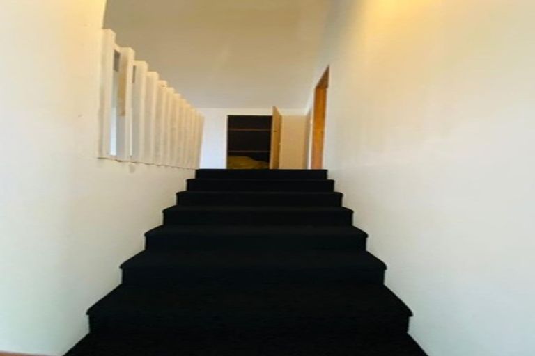 Photo of property in 8b Milton Road, Papatoetoe, Auckland, 2024