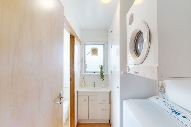 Photo of property in 1/3 Ngaio Gorge Road, Ngaio, Wellington, 6035