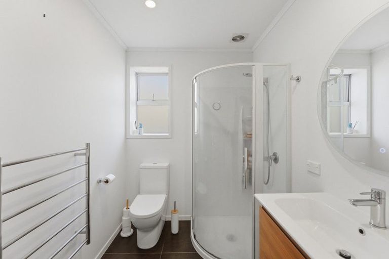 Photo of property in 426 Devon Street West, Lynmouth, New Plymouth, 4310