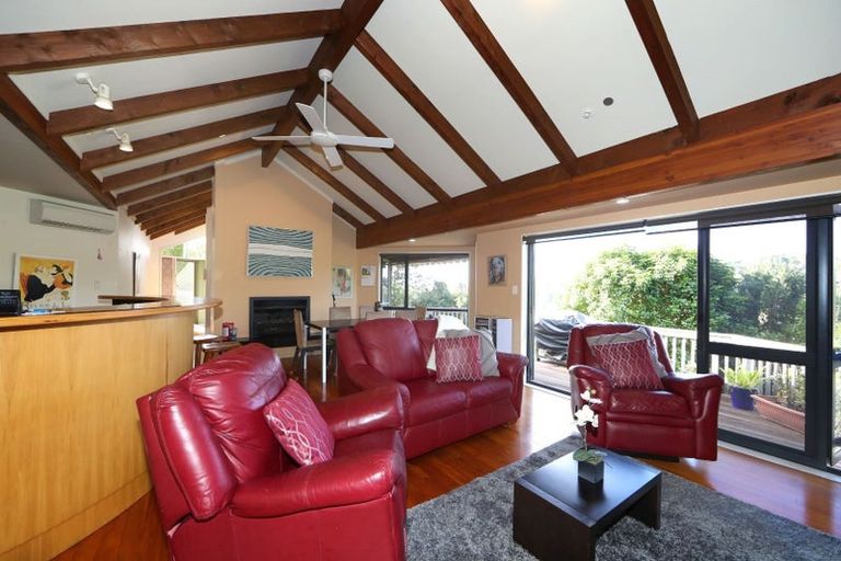Photo of property in 39 Puflett Road, Havelock North, 4130