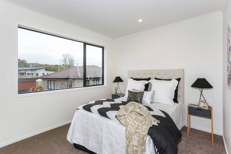 Photo of property in 3 Fermi Lane, Papakura, 2110