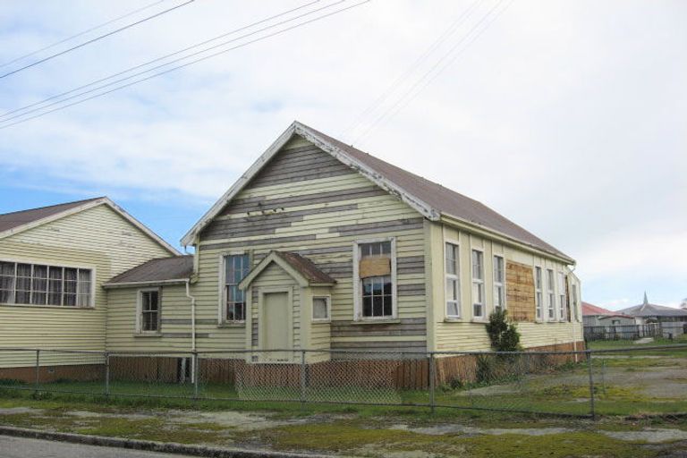 Photo of property in 10 Sturge Street, Cobden, Greymouth, 7802
