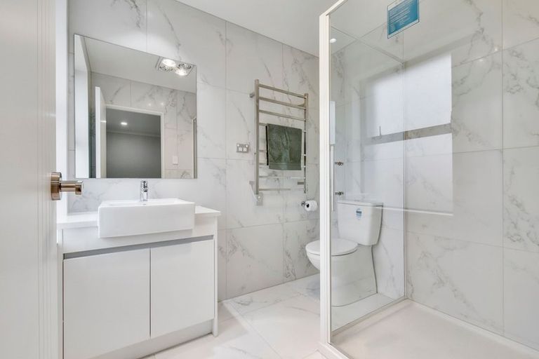 Photo of property in 7 Taupinga Way, Takanini, 2112