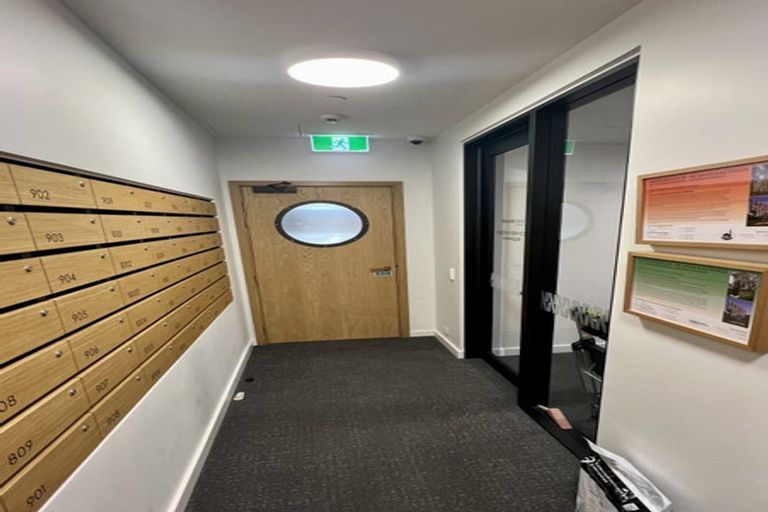 Photo of property in Victoria Lane Apartments, 1110/161 Victoria Street, Te Aro, Wellington, 6011