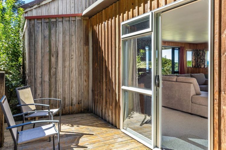 Photo of property in 39 Hinekapi Terrace, Kuratau, Turangi, 3381