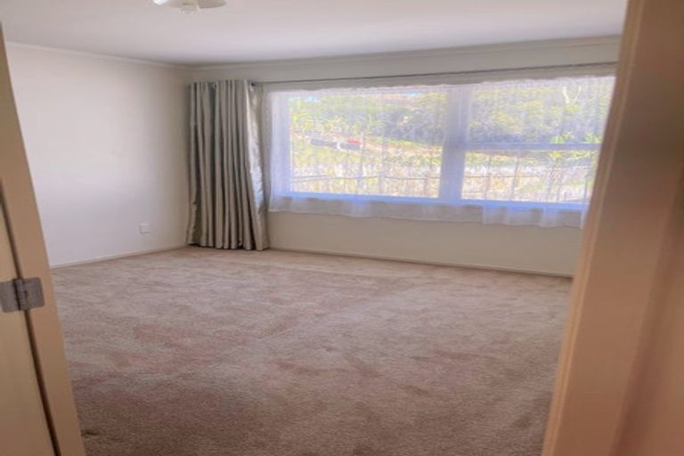 Photo of property in 7 Tamahere Drive, Glenfield, Auckland, 0629