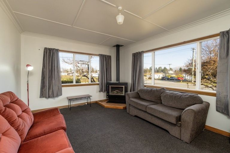 Photo of property in 10 Whitby Street, Clyde, 9330